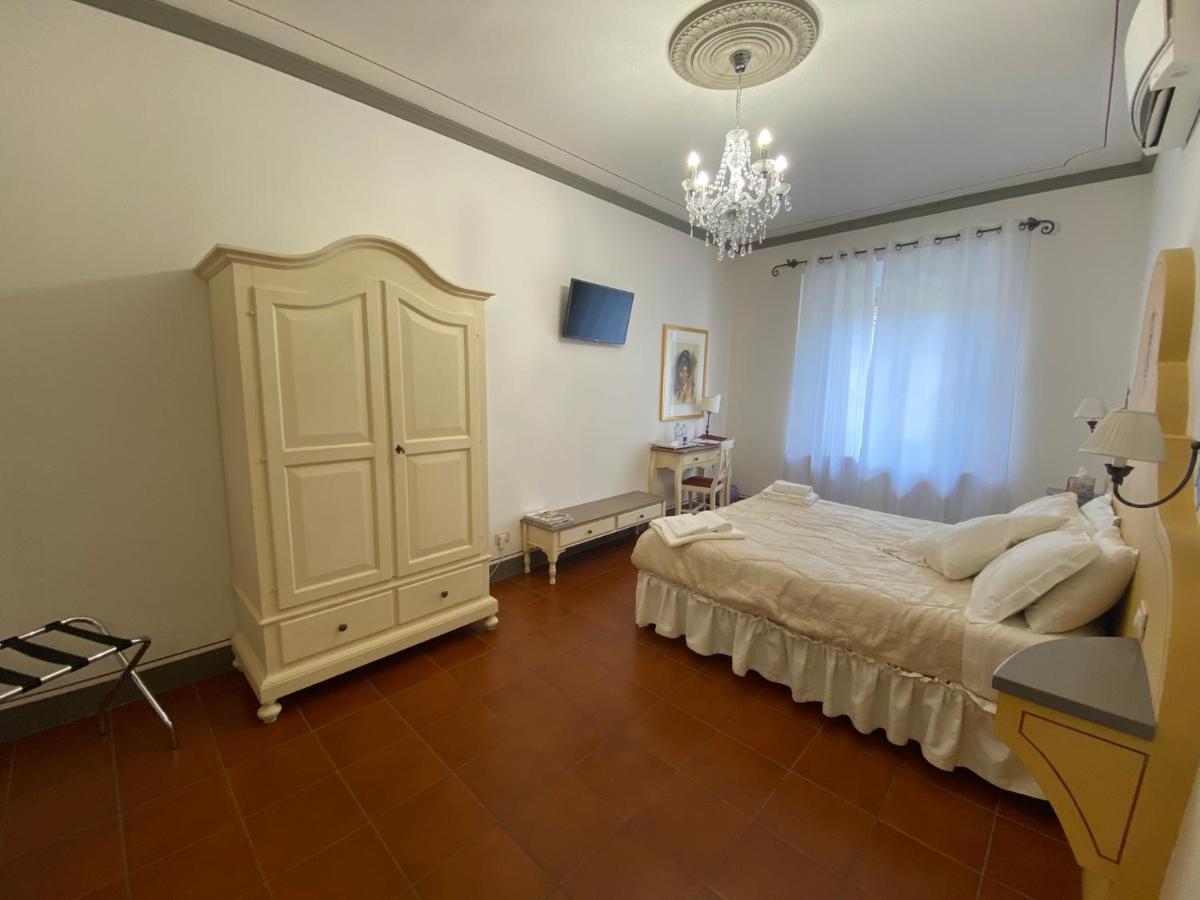 Palazzo Mari suite&rooms b&b Montevarchi Buitenkant foto